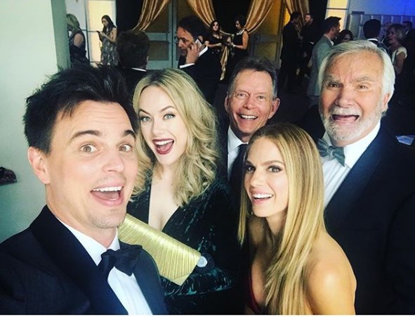 Julie_foxy's tweet photo. King of Selfies #ThrowbackThursday
#BoldandBeautiful #TeamWyatt #DarinAppreciation #5YearsofWyatt #TeamHott https://t.co/kP9lMn9OPI