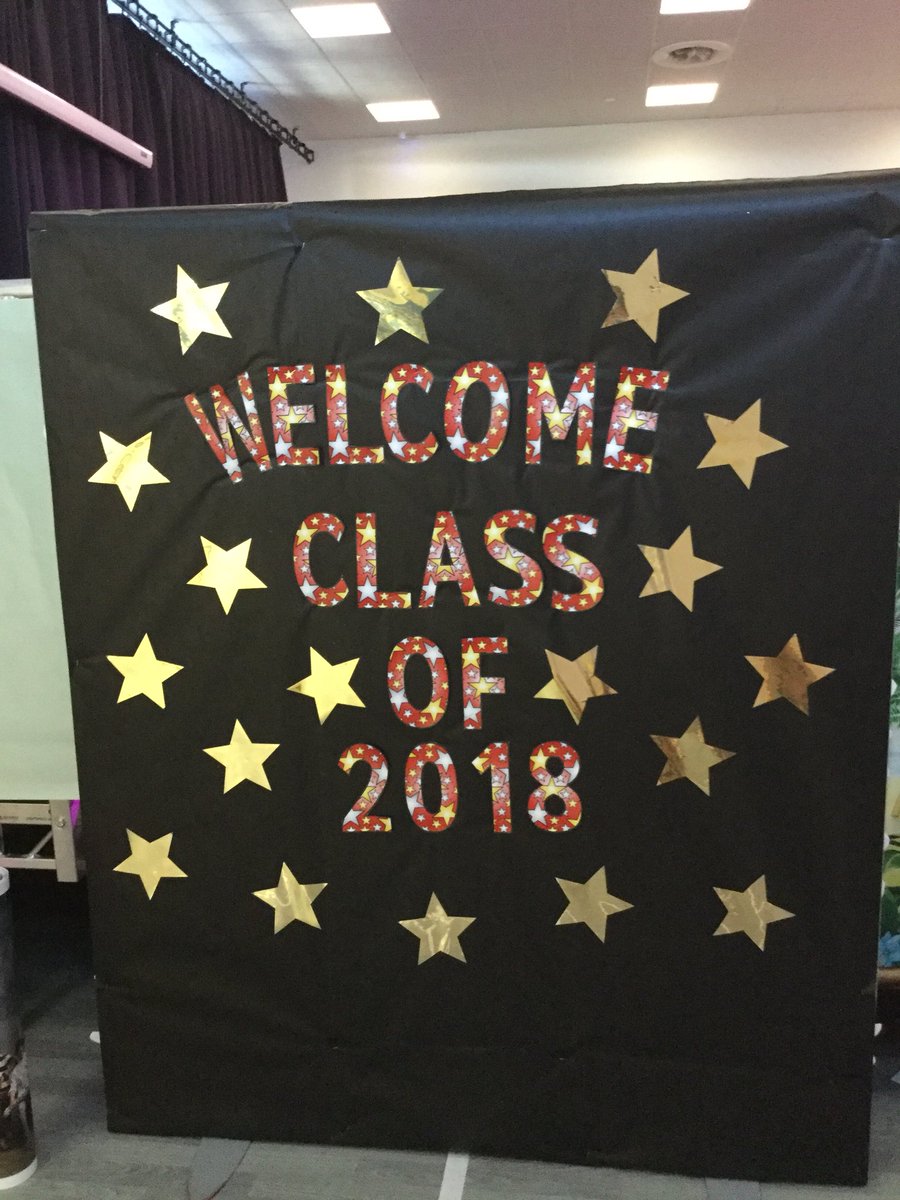 CrookfurPrimary's tweet photo. Primary 7 leavers dance in full swing! Everyone looking amazing 😍 #crookfur #classof2018 https://t.co/G8KCD8XdYH