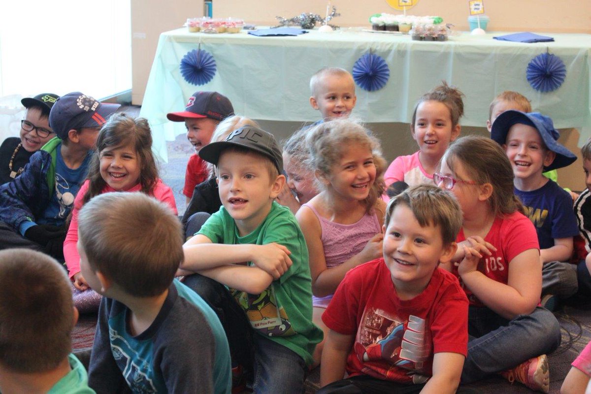 CornerBrook's tweet photo. Today at the @NLPubLibraries #CornerBroook
The launch party:
TD Summer Reading Club
Mayor Parsons read "The book with no pictures"
#TDSRC #summerreading #summerlearning https://t.co/hL1YAvzwbn