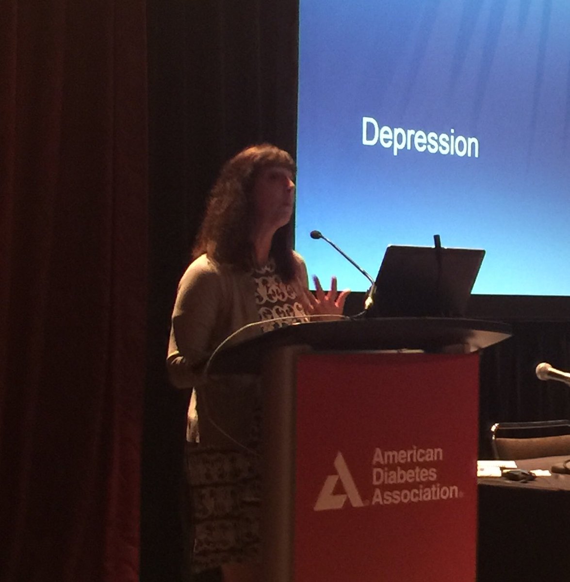 ADA_DiabetesPro's tweet photo. Speakers at the Mental Health Provider #Diabetes Education Program emphasize that diabetes treatment is not a linear construct. HCPs must consider psychosocial factors. #2018ADA https://t.co/ps97lCRuBZ