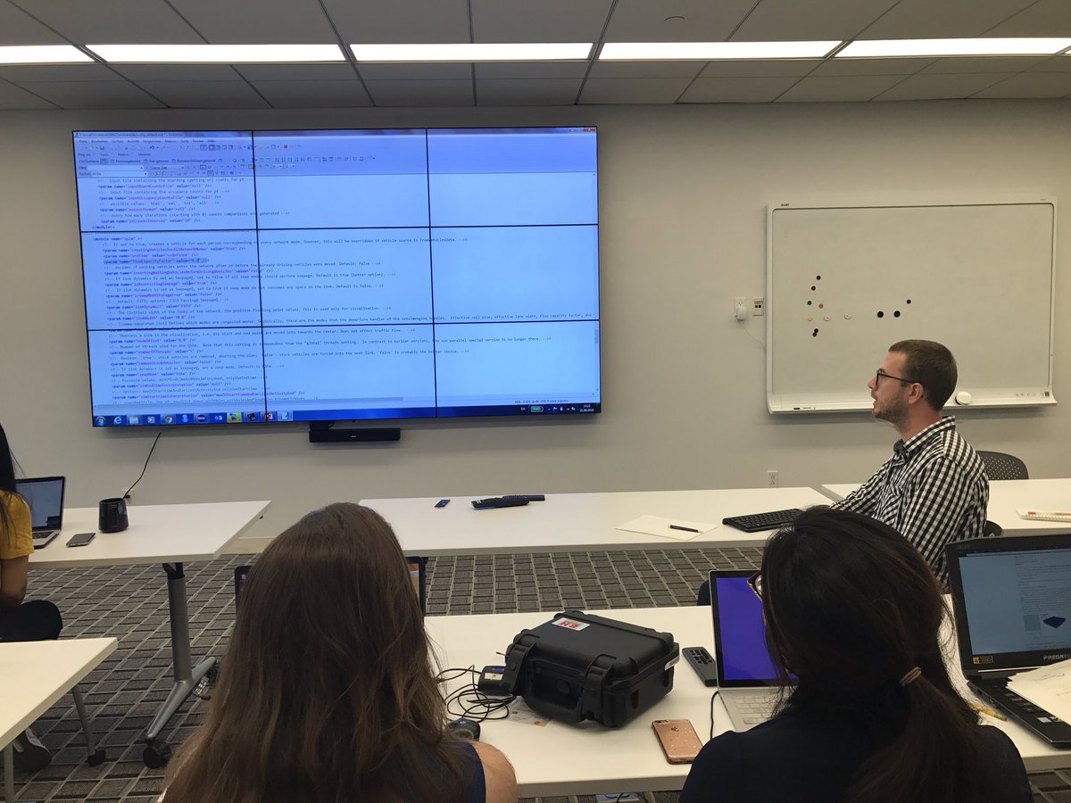 abdullahkurkcu's tweet image. Miloš Balać is teaching us how to use #MATSim #C2SMART