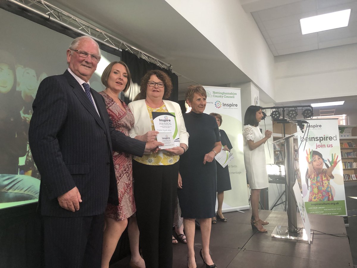 NottsLibraries's tweet photo. @InspireYthArts @InspireELS are up again! This time for Customer Service! #InspireAwards Anit forgetting our #NottsLibrary colleagues also being recognised. Well done to mobile driver Kevin and the Calverton Library team https://t.co/9j5KKMnzr5