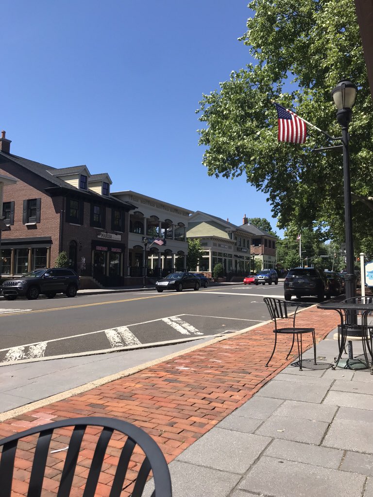 lyncserve's tweet photo. #ThrowbackThursday to sunny skies on Sycamore Street. Oh summer, we are so glad to see you! #FirstDayOfSummer
.
.
.
#tbt #LyncServe #SmallBiz #Newtown #BucksCounty #LowerBucks #BucksCountyBusiness #SmallBizPhilly #PhillyBiz https://t.co/ZFf3m6kGPI