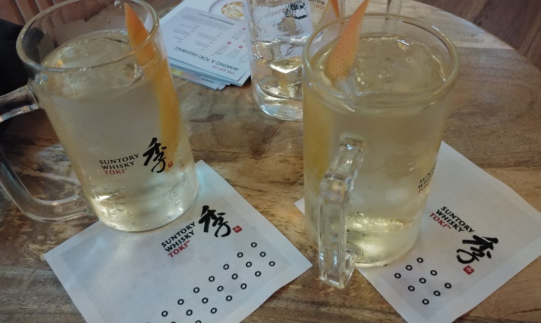 theREZtron's tweet image. #TokiTime @shoryuramen with @suntory 🥃🥃🥃