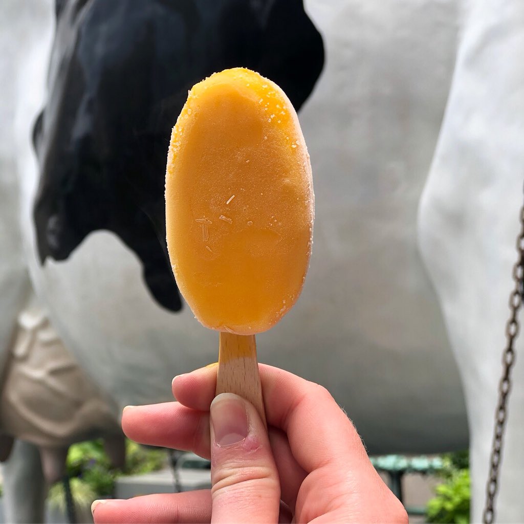 quenchagency's tweet photo. Moove along spring, it’s officially ice cream weather. Celebrating the #firstdayofsummer with @TurkeyHillDairy today!🍦#thisisquench https://t.co/LBysbPgVkl