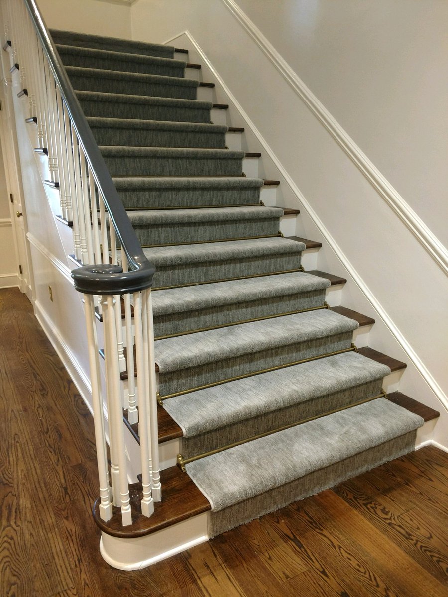 Alpha Omicron Pi tweet media