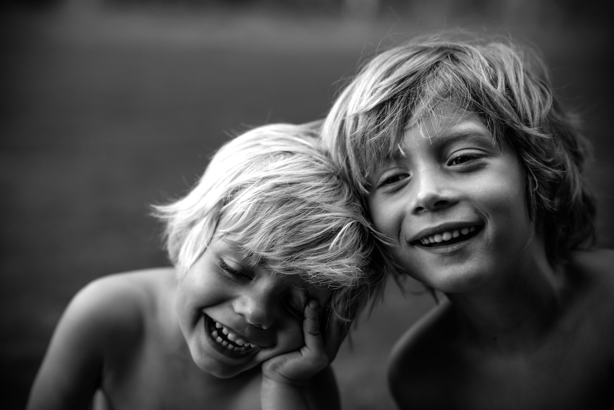 davebooda's tweet photo. [New Post] The Day Life Coaches Replaced Best Friends - https://t.co/OfTAiWqcDU https://t.co/e19Iqke6DZ
