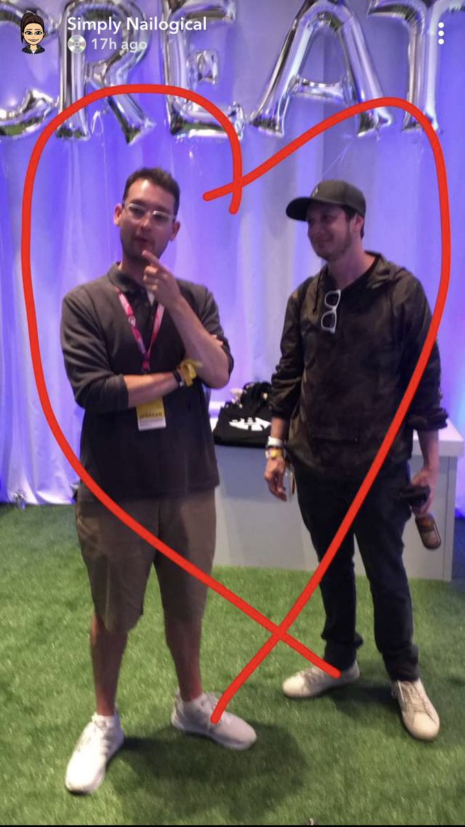 iamcolie06's tweet image. #roben 😂❤️ @threadbanger @RobCzar @nailogical