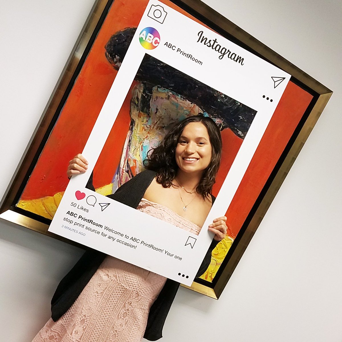 ABCPrintroom's tweet image. We're getting the whole #ABCImaging team involved! Facilities, HR, Logistics ... All it takes is a #selfieframe to get them hooked. #NationalSelfieDay ow.ly/oA4l50hMf18