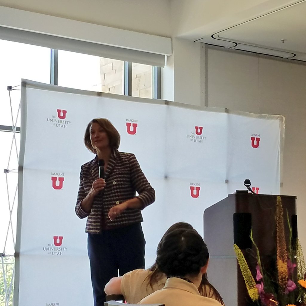 BrakM30's tweet photo. Listening to @UUtah Pres. Watkins talk about The University of Utah FOR Utah, at our communications council retreat! @RuthVWatkins #universityofutah #goutes #marketing #communications https://t.co/Cqz8g1HxZO