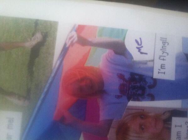 GuzziLaflare's tweet image. That’s Me In The Ali Boulala Flip Shirt 💞 #imflying