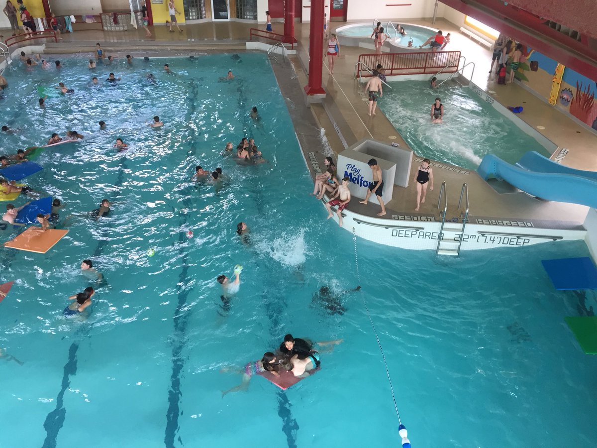 r_steciuk's tweet photo. Students had an awesome time this morning @PlayMelfort โs Northern Lights Palace Pool! #physedisfun #nesd #studentsfirst https://t.co/JXNTPGG7xQ
