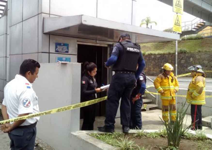 Veracruz: Identifican a menor FALLECIDO en elevador de Xalapa. Noticias en tiempo real