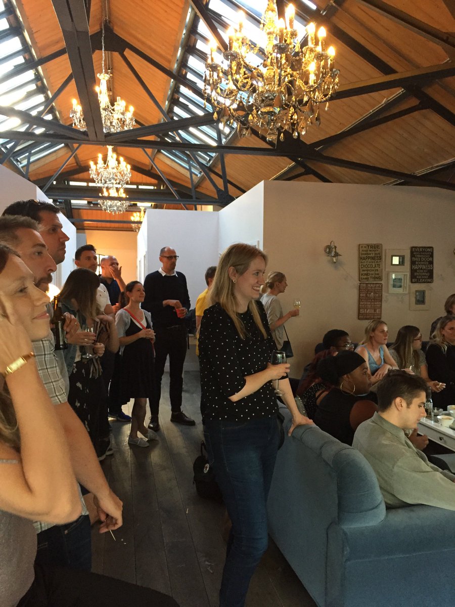 JFRowan's tweet photo. Wrap party @envypost #barcroft #amazinginteriors #netflix https://t.co/jRfp7U6unA