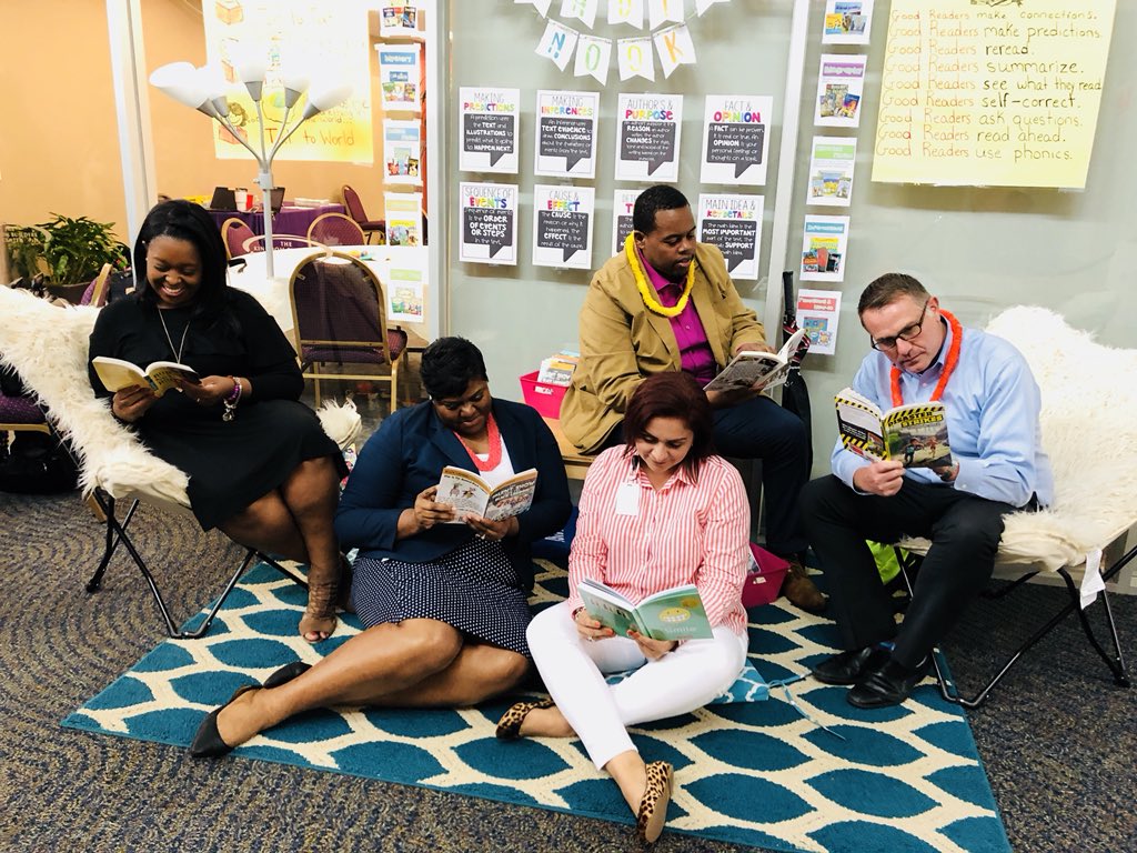 ealy_daeducator's tweet photo. If your searching for an example for your Reading Dept in best practices for Read to Self and Read to Others stop by #DoganNation2.0. #HISDLeaders #HISDStrongChildrenFirst #HISDLEADERSHIP #DOGANREADS #PLS2018 https://t.co/1nSmuST1lL