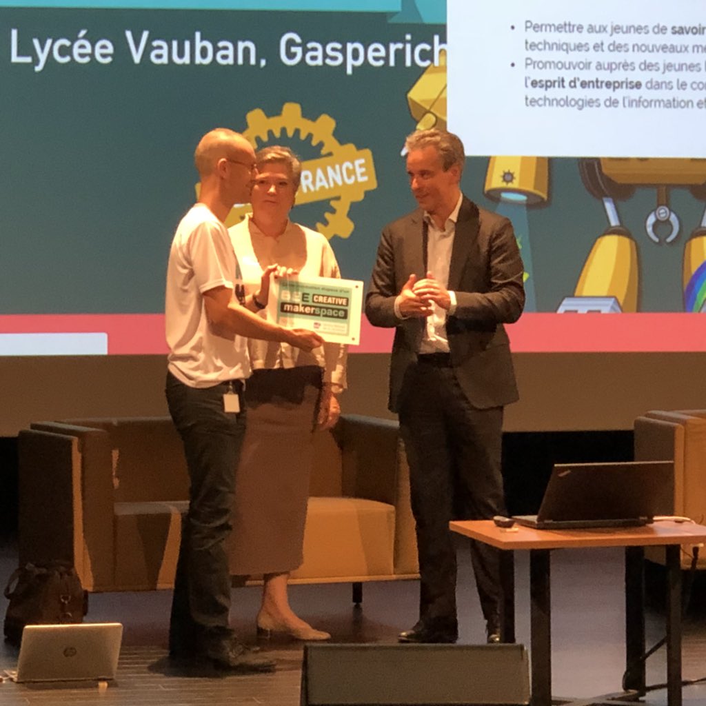 koen_'s tweet photo. Official opening of the 20th Makerspace @lycee_vauban #MakerFest with minister @MeischClaude and @MarcTeusch https://t.co/HlxG9fUgeC