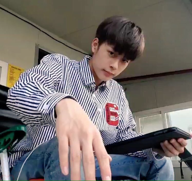 ปย๊ง tweet media
