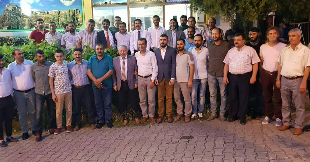 KCisrafil's tweet photo. #durmakyokyoladevam #rte #akparti @cebrailkamaci @kckimya3 @KCisrafil  #kckimya https://t.co/ytskyyGmva