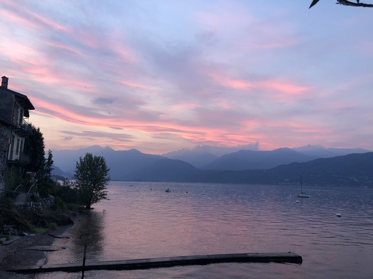 SamiaRauf's tweet image. #goldenhour at @LegalWeek #StrategicTech #galadinner @intapp