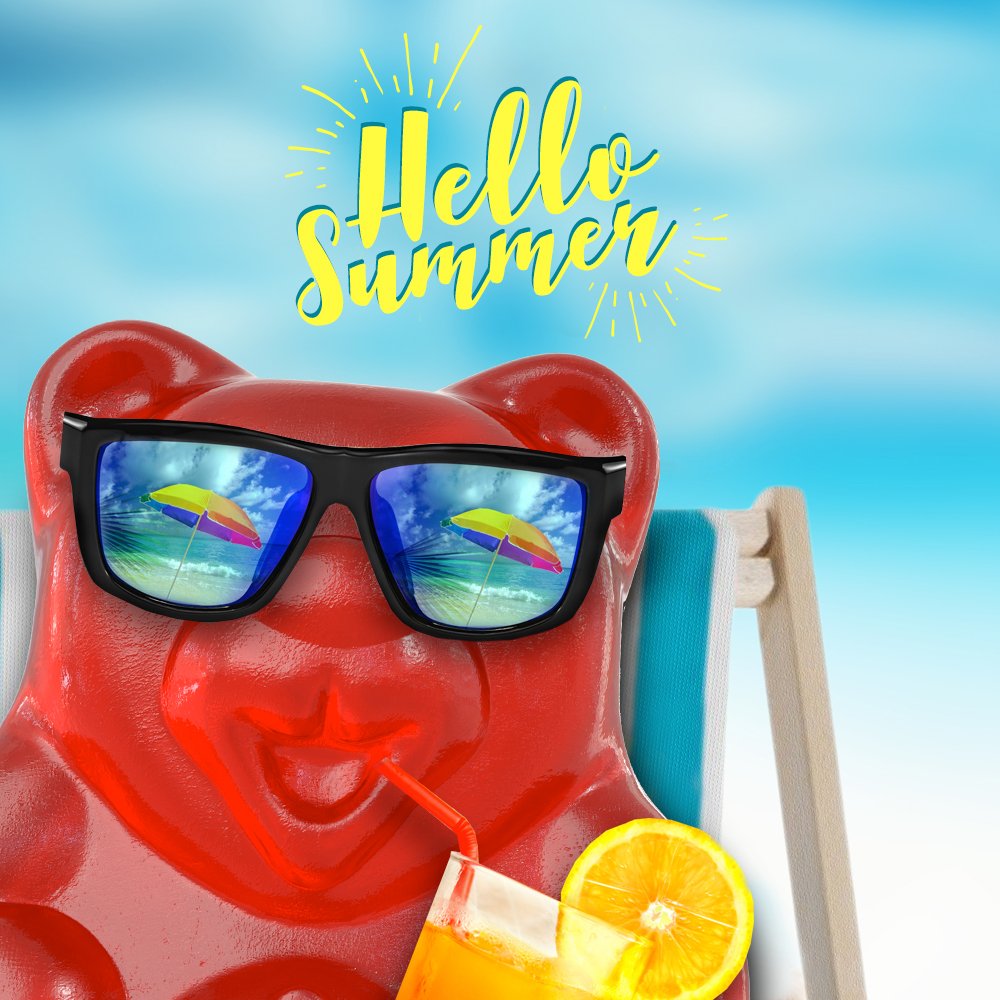 AlbaneseCandy's tweet photo. Yay for the #FirstDayofSummer! #SummerSolstice https://t.co/D9zzvKNiBA