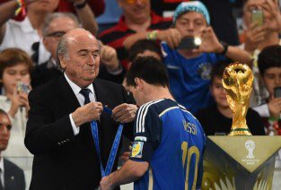 ArgantinaMessi's tweet photo. @TeamMessi Sorry about you now I can say you will be good dream for us we will forget you by the days bye bye messi https://t.co/kSZTgz0rMx