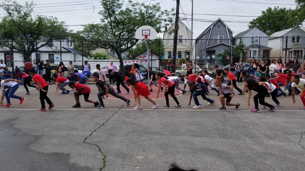 27q045's tweet photo. @27q045 2018 Annual Dance Festival. Celebrating Black Films. #BlackPanther #JuneFun #CelebratetheArts #artseducationmatters https://t.co/Tr8GZO0mmH