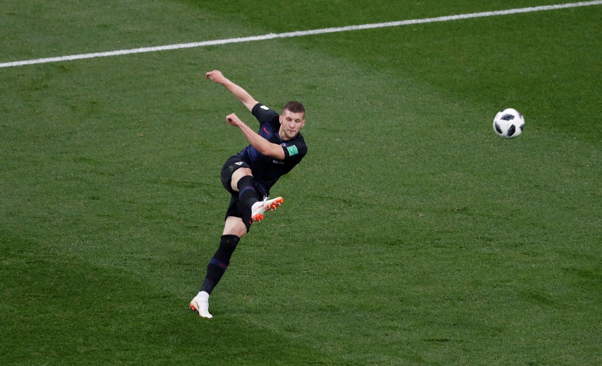 Caballero Blunder, Kroasia Hancurkan Argentina 3-0 - 1