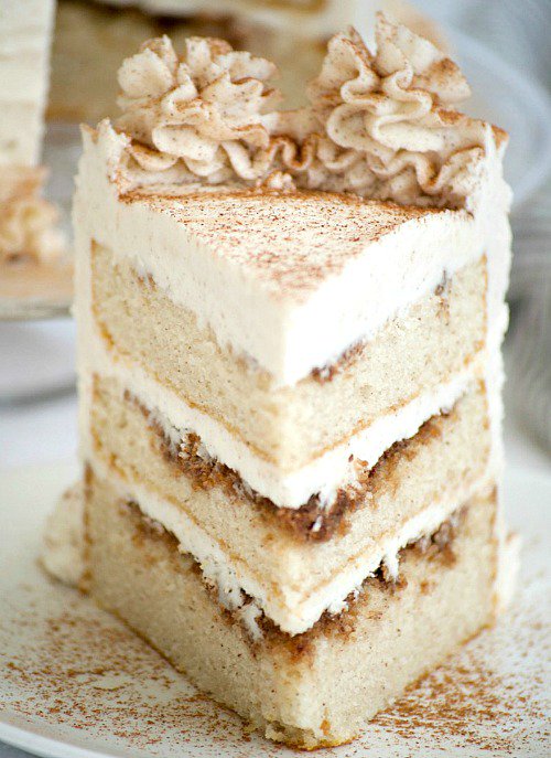 365DaysofBaking's tweet image. When you take a bit of this Cinnamon Roll Layer Cake it will be like you're eating breakfast for dessert! 😋 bit.ly/2fip8jf #recipes #cake #cinnamonroll