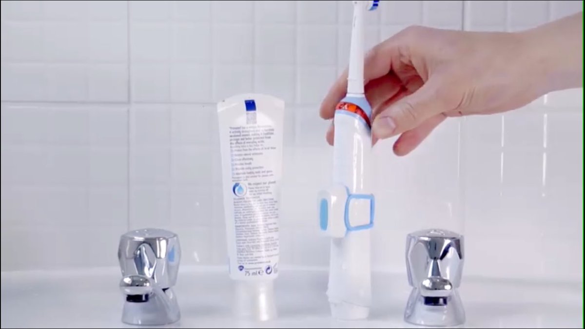 brushlink's tweet image. Brushlink turns any toothbrush into a smart toothbrush. Even an electric toothbrush. #tech #technology #marketing #toothbrush #tooth #teeth #smile #toothpaste #app #wireless #hygiene #wellness #laugh #shine #health #goals #kids #adult