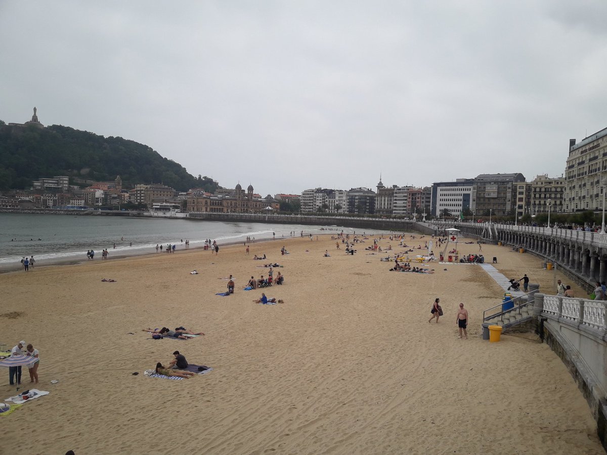 Hoy os damos unas buenas noches diferentes, desde el País Vasco y en concreto desde Donosti-San Sebastián ❤
Que sean felices !
#Turismo