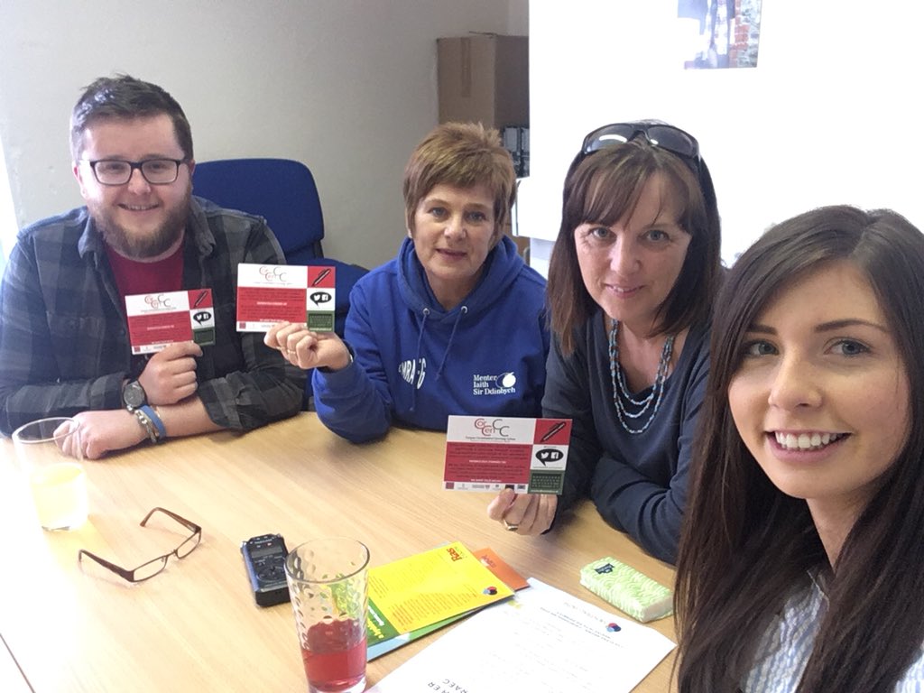 MIDinbych's tweet photo. Deg munud o sgwrsio am hyn a llall pnawn ‘ma ar gyfer #Corpws Cenedlaethol #Cymraeg Cyfoes @CorCenCC Recording some chat about this n that for the National Corpus of Contemporary #Welsh Iaith #SirDdinbych #DyffrynClwyd #GogleddDdwyrain #Cymru https://t.co/AeO6S2h3wk