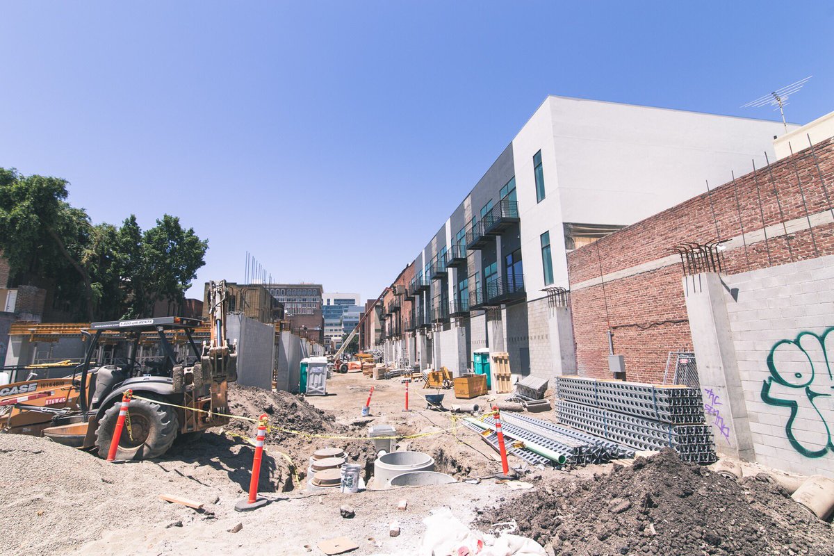 tenspacedev's tweet photo. Throwback to construction on the CW40 project. Time flies!
#tenspacedev #CW40 #downtownstockton https://t.co/LE9UT1OHBG