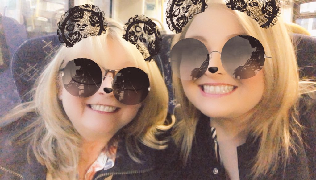 vhairi_fraser's tweet photo. Best day with my wee fave lady ❤️ #precious #mama #weebabe https://t.co/fZISXVHP0i