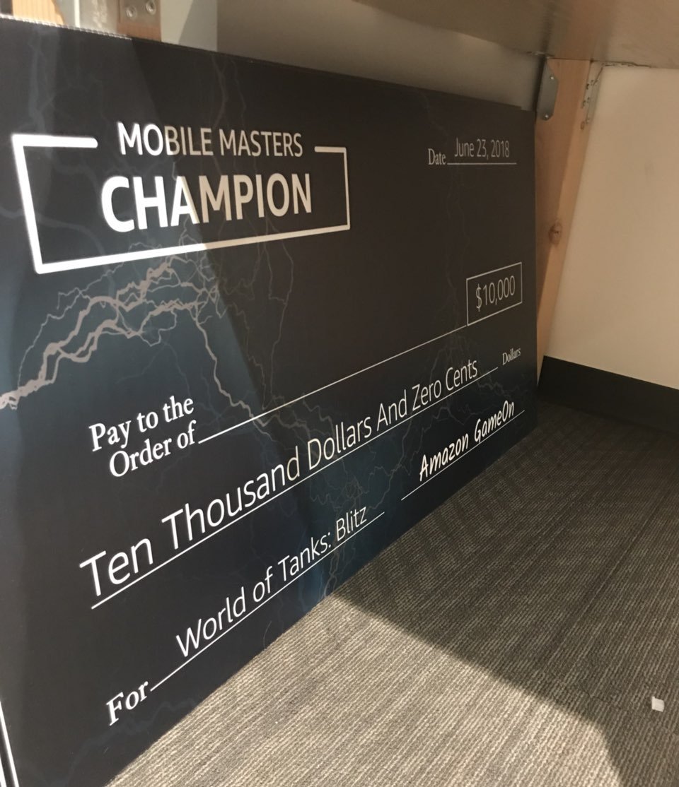 WoTBlitz's tweet image. The main prize is waiting for the winner of #MobileMasters tournament.