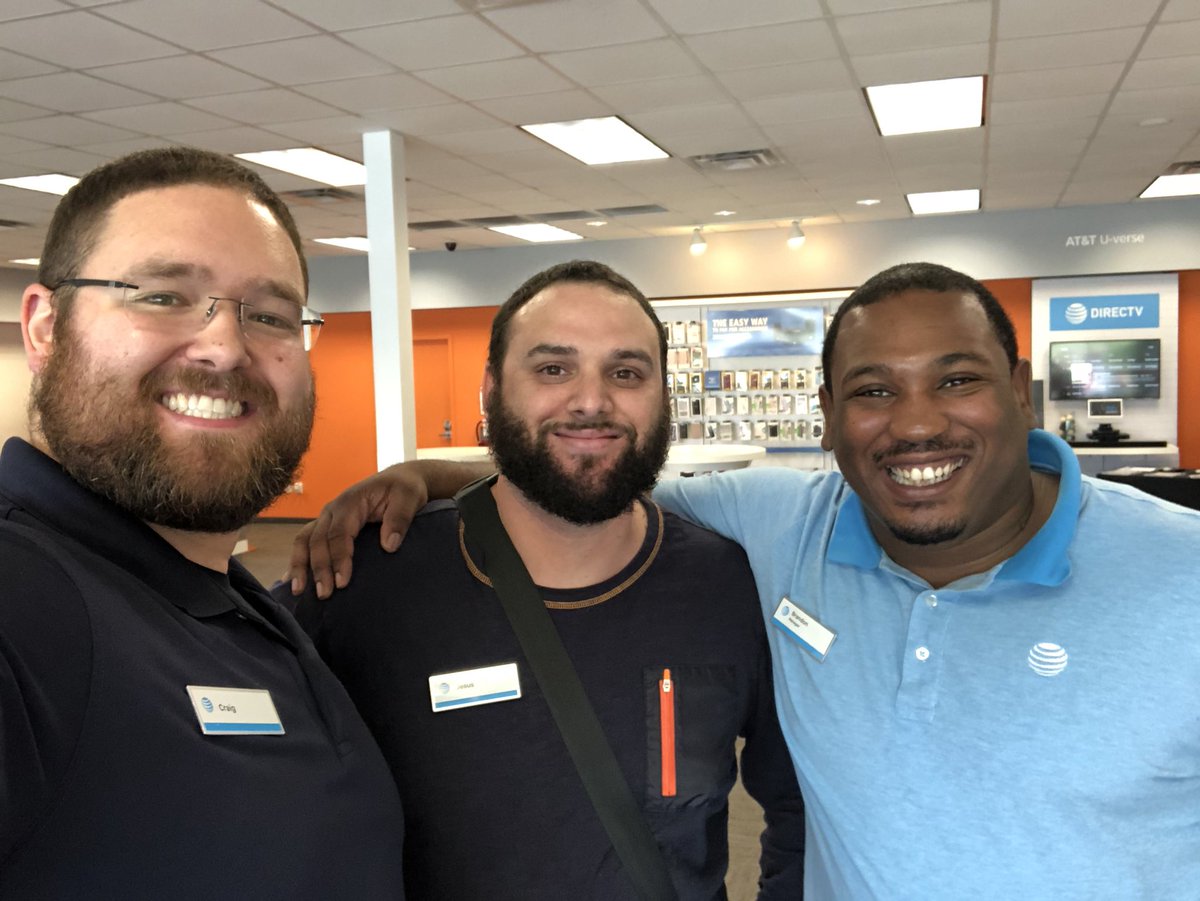 Summit getting in on East Region Selfie Day!!! #selfiER #TMT #Notorious336 <a href="/CraigStockASM/">Craig Stock</a> <a href="/Notorious_336/">The_Notorious_336</a> <a href="/ChrisSerina/">Christopher Serina</a> @MidAtlantic1860 <a href="/404girl/">Betsy Francis</a>