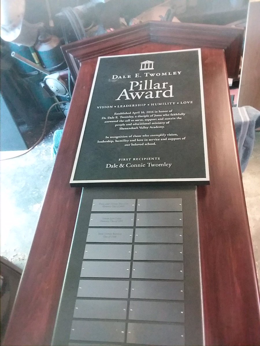 DeverDesigns's tweet image. Recognition pieces in progress… Thanks @JanelHaasWare for letting us be a part of this and #SVAAlumni for making this piece—and so much more—possible! #ShenandoahValleyAcademy #Grateful