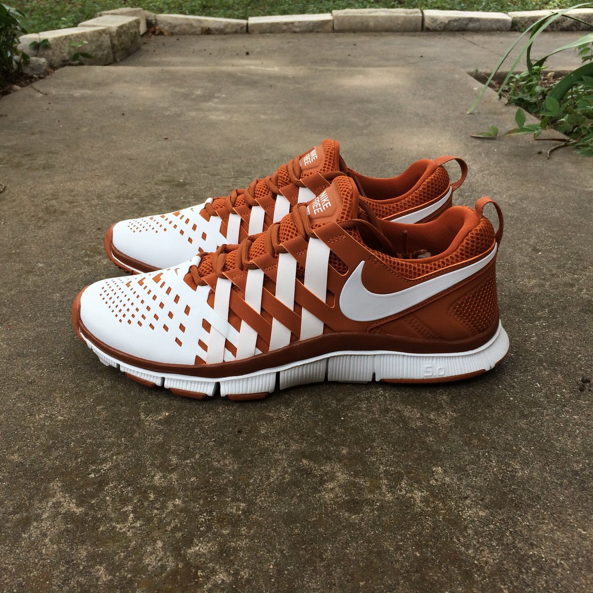 nike free trainer 5.0 v4 brown