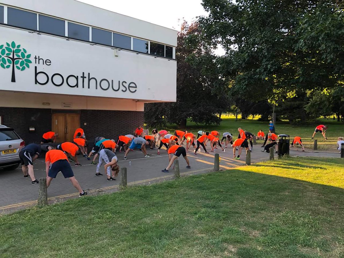 DansonRunners's tweet image. RUNNERCISE!
That hurt! Props to all who attended, you put in some serious graft! Nice work Sargent John, good warm down from David (you played Twister as a kid, didn&apos;t you) &amp;amp; thanks Nigel for the sound effects!!! #dansonrunners #Runnercise #freerunclub #orangearmy