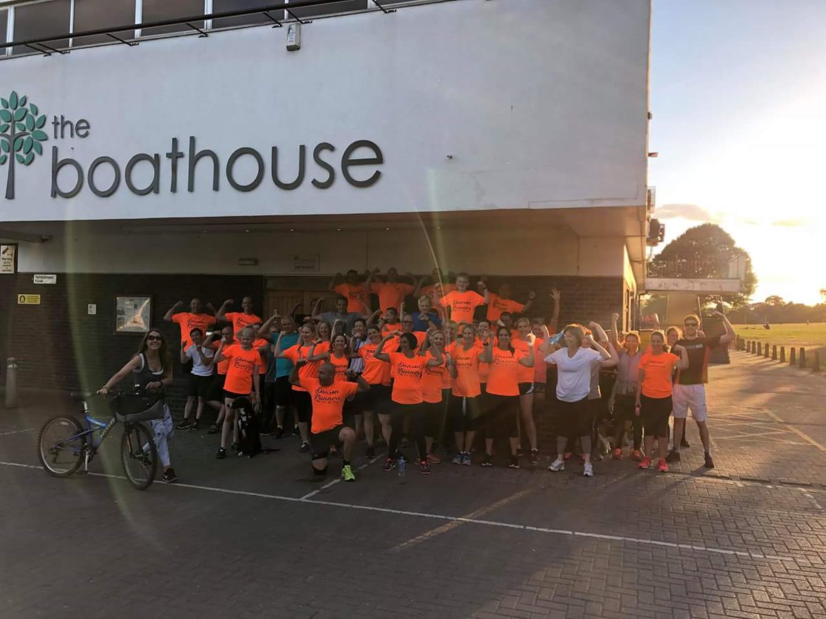 DansonRunners's tweet image. RUNNERCISE!
That hurt! Props to all who attended, you put in some serious graft! Nice work Sargent John, good warm down from David (you played Twister as a kid, didn&apos;t you) &amp;amp; thanks Nigel for the sound effects!!! #dansonrunners #Runnercise #freerunclub #orangearmy