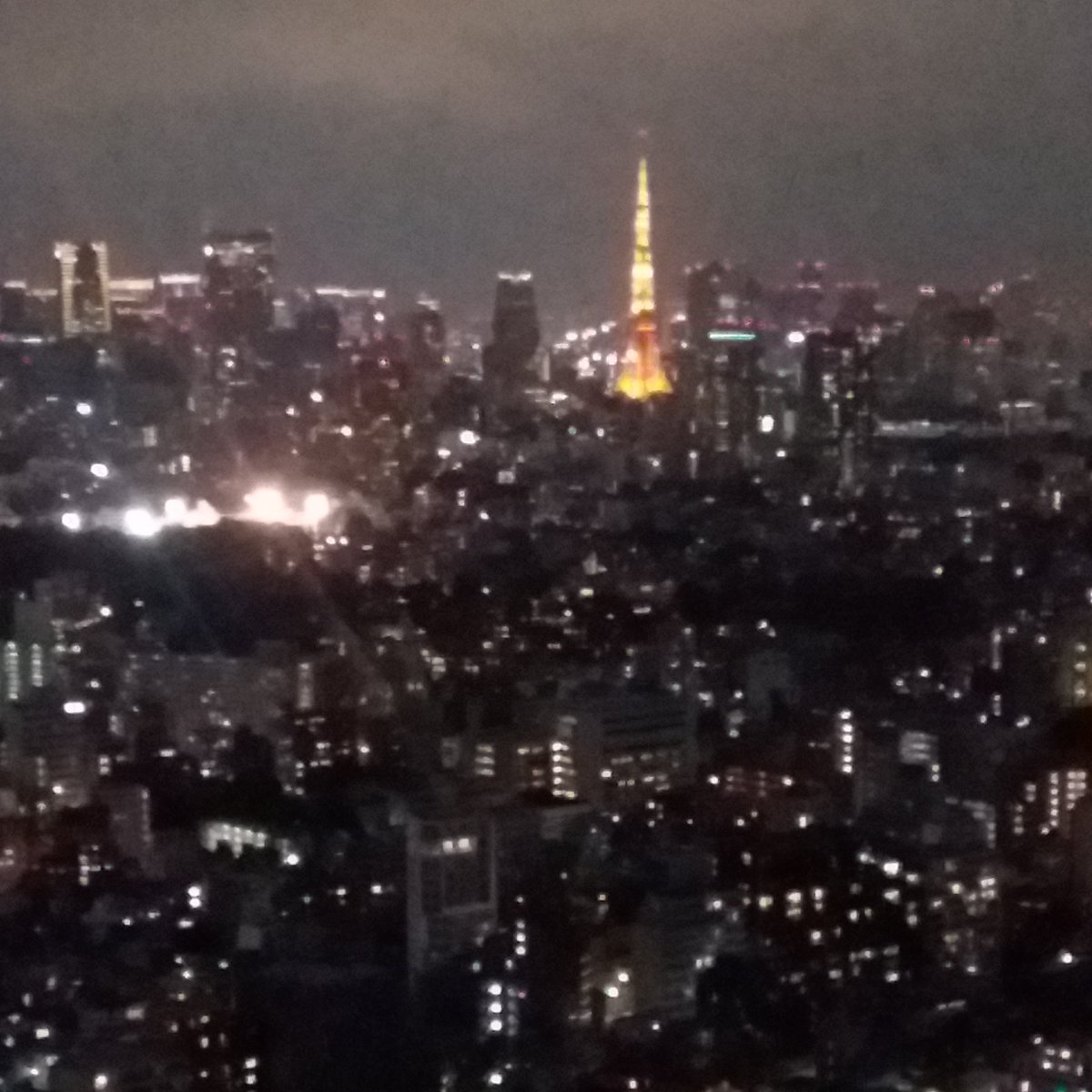 CookLonz's tweet image. A night view of #Tokyo and worth sharimg with the world. #TravelHappy #journey  #ExploreMore #BeautifulCountry  #Japan