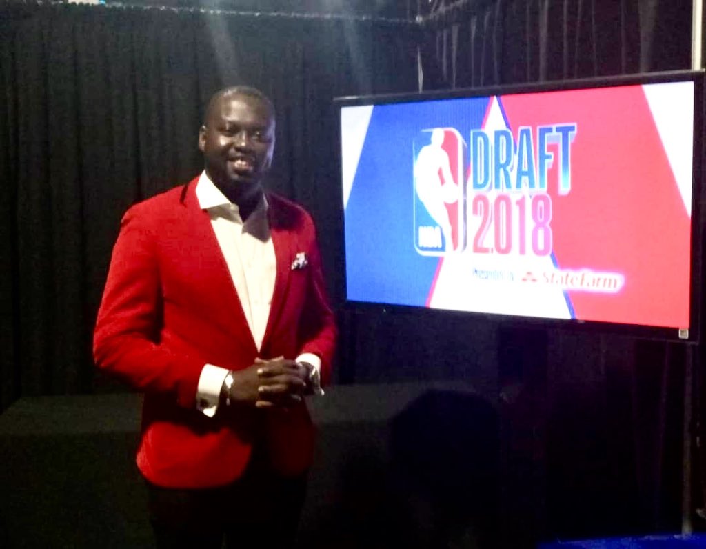 IamTonte's tweet image. Way to go @AyotundeOnabolu and @BballNaija 👌🏾👏🏾👍🏾

LIVE at #NBADraft #NBA #Draft2018
