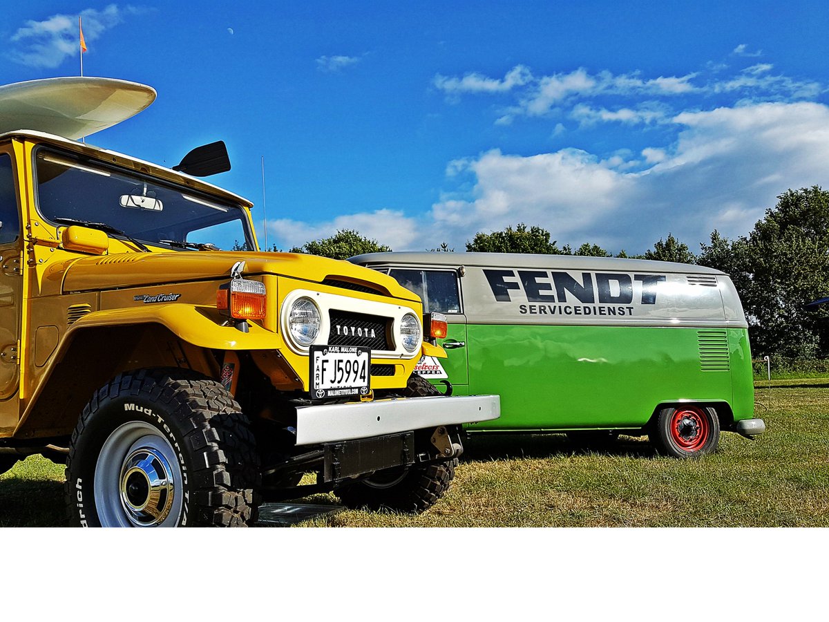 ClazzicCruisers's tweet photo. #Vintage #Festival @farmcountryfair #IJzerlo Come and visit ! https://t.co/RBpm4gKhzL  We have Food trucks, vintage cafes, vinyl, '50-'60's https://t.co/jlWnXExapC