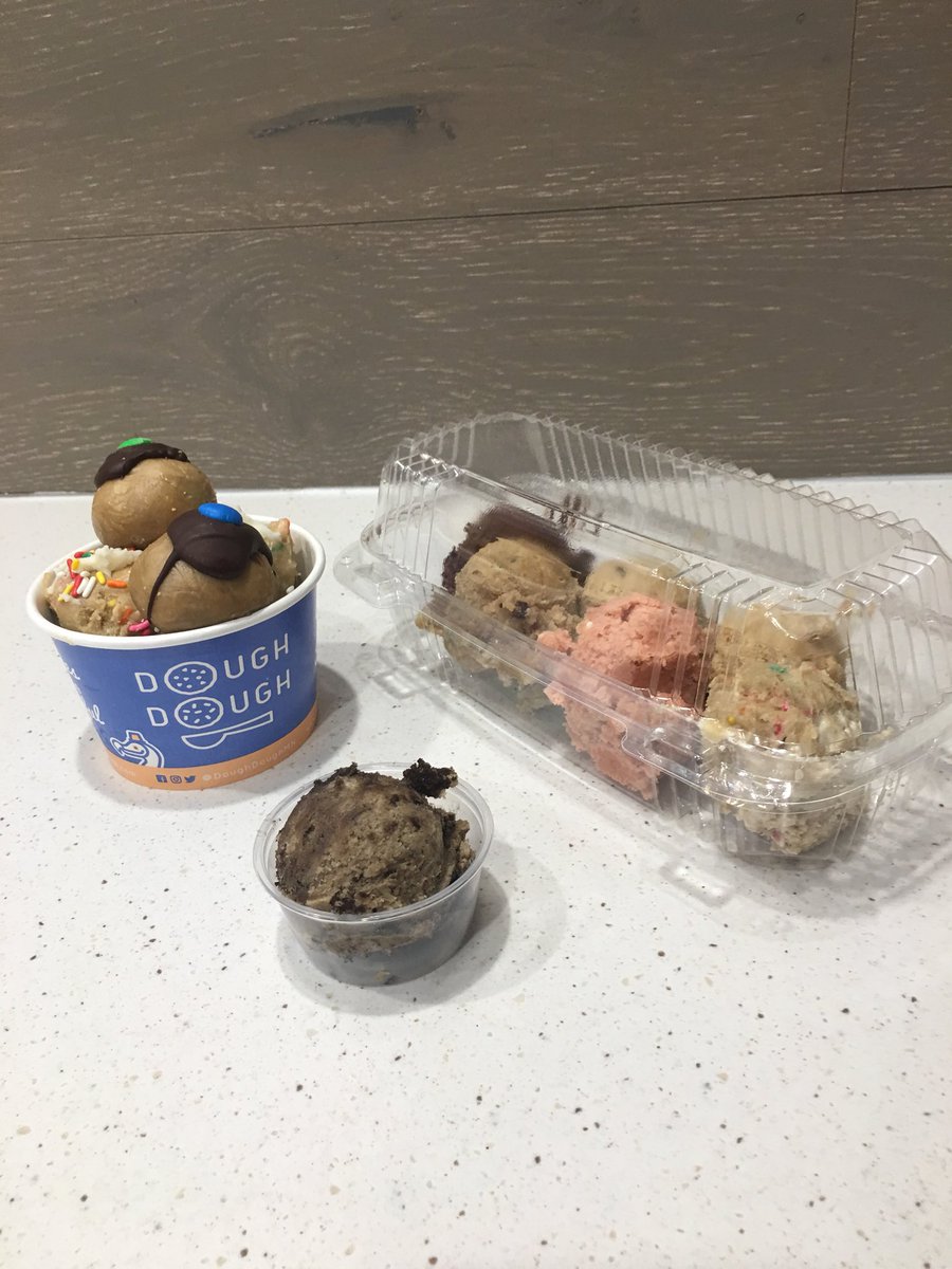 tdcheng12's tweet image. The cookie dough is delicious 🍪😃@doughdoughMN #doughdoughphoto
