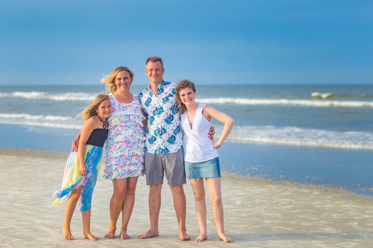 Shearer_JennN's tweet image. Back from vacation and a bit of a break from writing, kept it to 2 hours per day. We had fun and our first family photos taken! That’s right, not only am I writing a dissertation grant and proposal...I got engaged too! #keepitinteresting #lifehappens