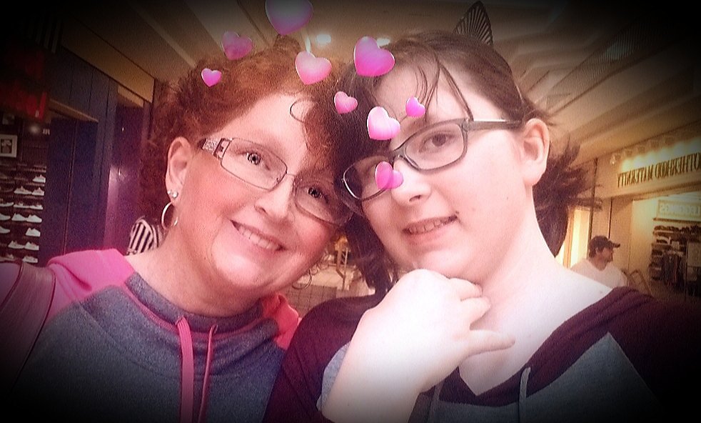 TheRealGeorjean's tweet photo. @marieosmond My daughter Alexis and I ,she said she liked the flowers on her noise. I believe our girls are the same age.I love our girl days.Its the best. https://t.co/AS2m8a7yP2