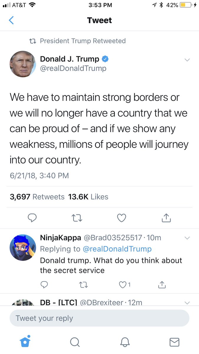 CiaraLane's tweet photo. This mf did not just retweet himself 😂🤦🏼‍♀️ https://t.co/lOPd20OA5f