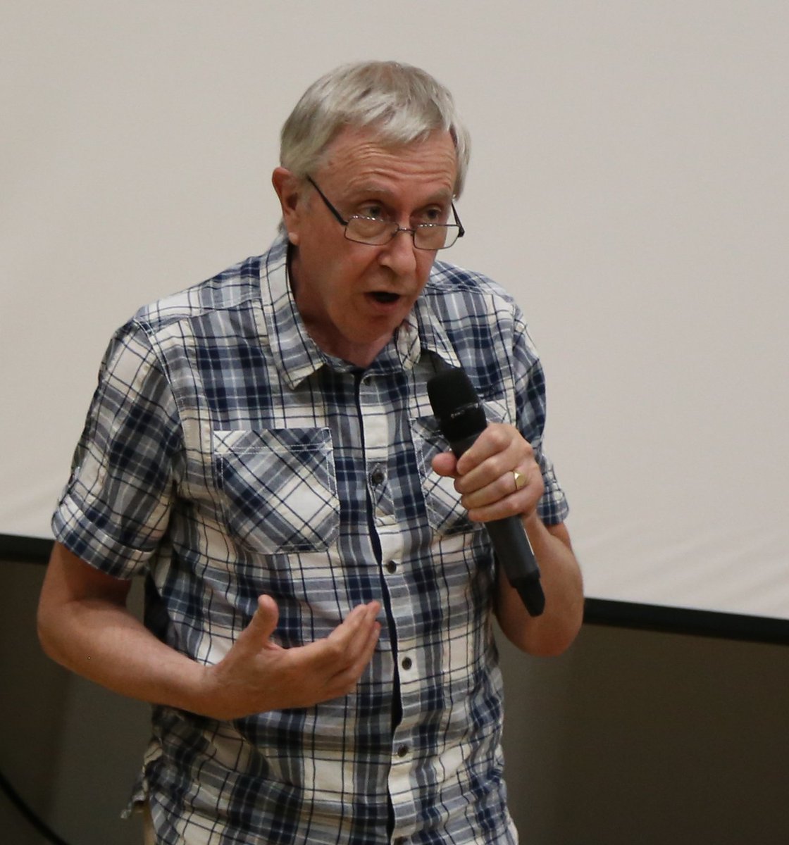 NigelNott's tweet image. Excellent speakers - passion and substance - @mikegalsworthy and Stuart Brown @TheMusicMan1955 plus @albawhitewolf at @BathforEurope event in B-o-A tonight.  Takeaway messages: importance of Community engagement, #RemainAndReform and get to the #PeoplesVoteMarch on Saturday!