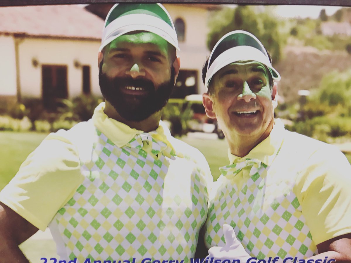 BollottaEnt's tweet photo. This is how we do golf ⛳️ https://t.co/crIbkozK13