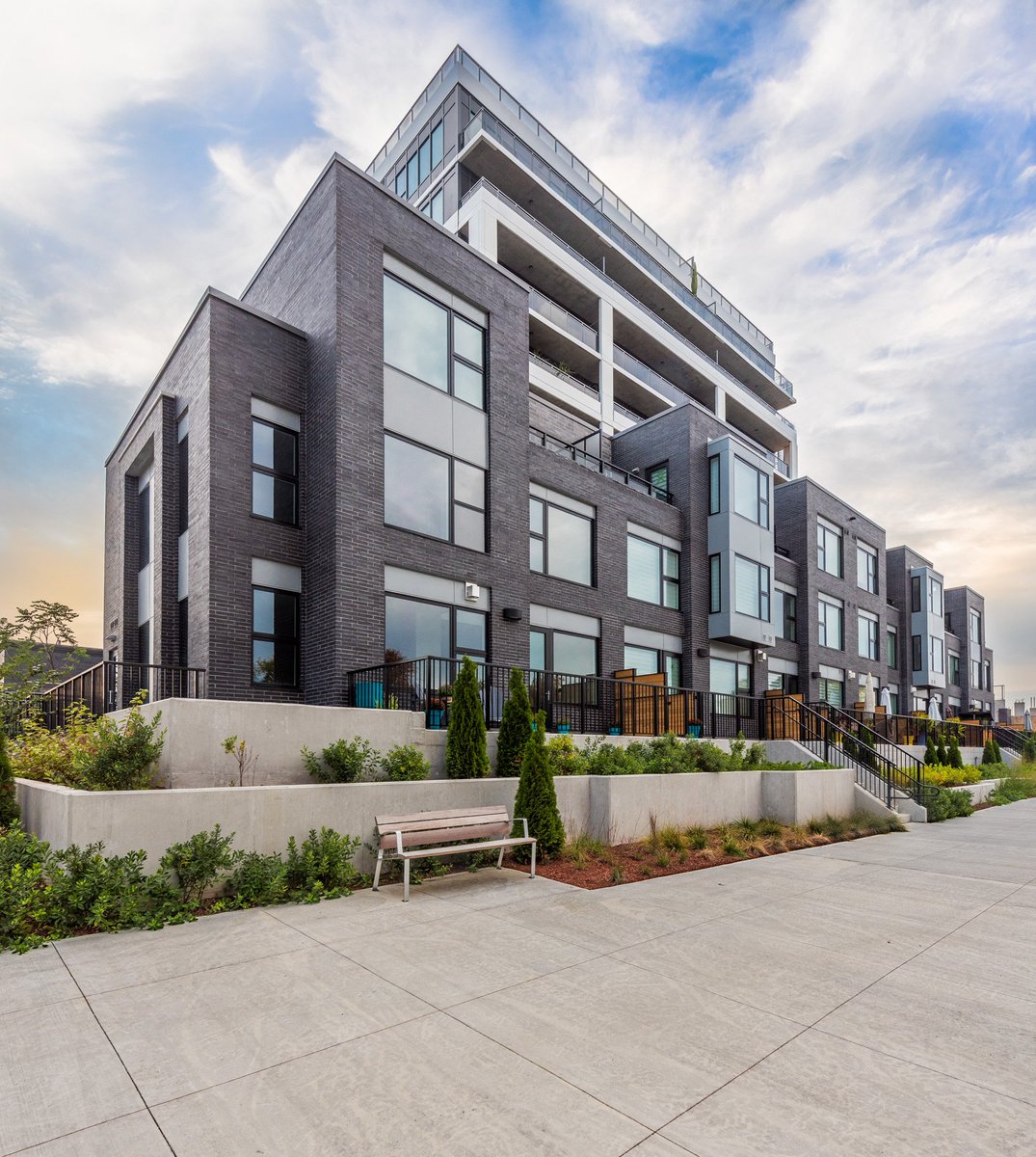 Albert_Koekoek's tweet photo. . @the_metalworks lookin sharp! Shot this for @VanMarInc in September of 2017. Now phase 2 is up as well! Check her out:) #GoInCore #Constructionphotos https://t.co/XzqsQ1BgHp