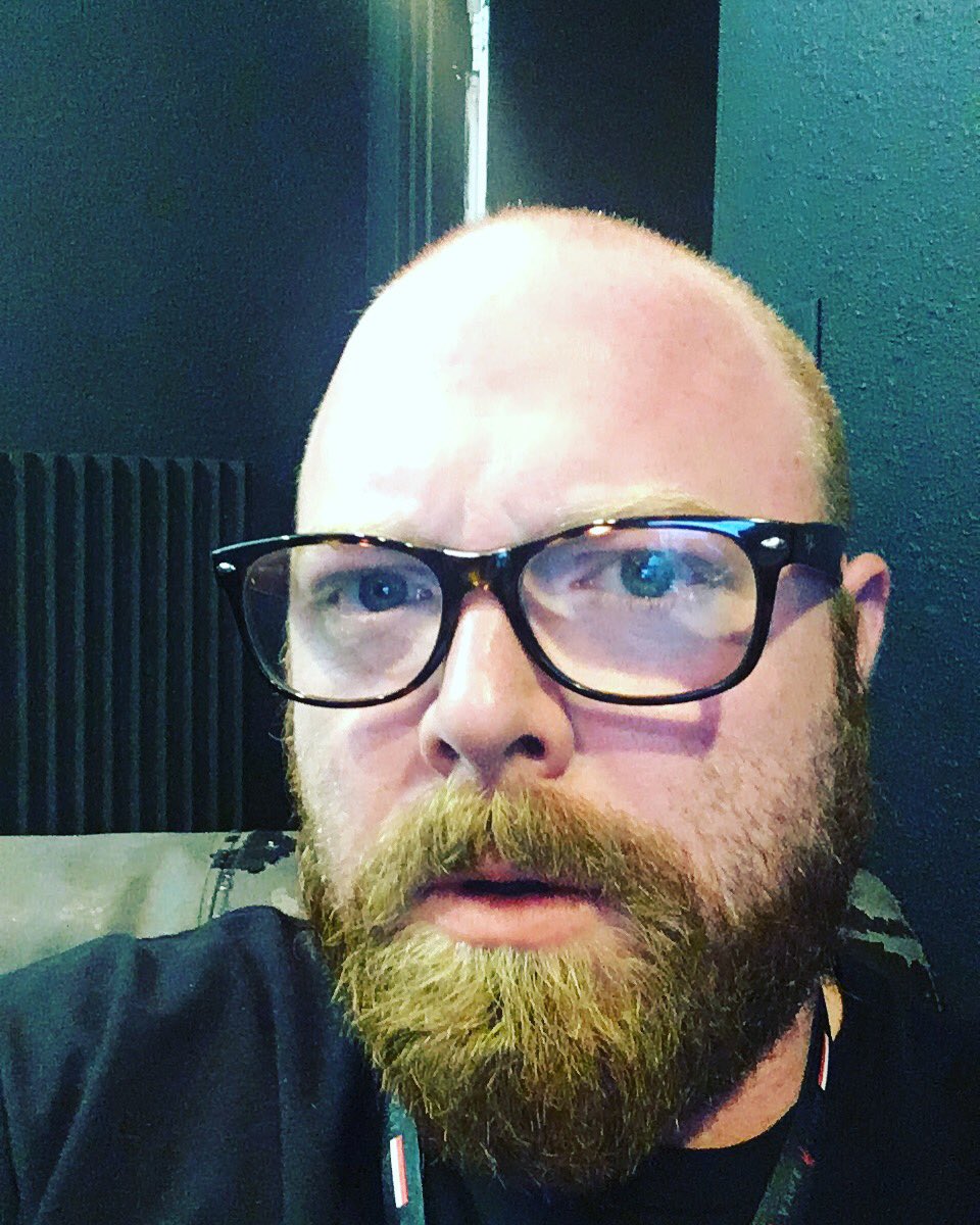 MindLets's tweet photo. Possibilities for what's happening here - 
A - I just finished filming a new video 
B - I'm watching @thehyphenate record the new Mind Traveling theme song 
C - I feel goofy taking pictures of myself so make stupid faces 
D - All of the above https://t.co/VCVnEKvXWt